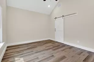 4825 Wichita St, Granbury, TX 76048 - Photo 18