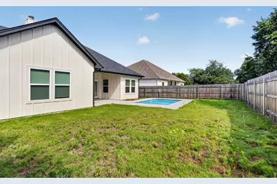 4825 Wichita Street, Granbury, TX 76048 - Photo 28