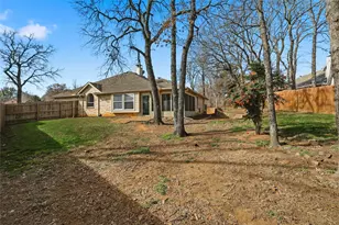 2211 Knob Hill Dr, Corinth, TX 76210 - Photo 36
