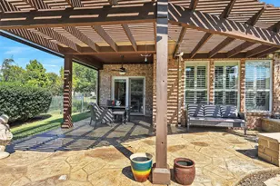 6073 Prairie Bend Ln, Frisco, TX 75036 - Photo 2