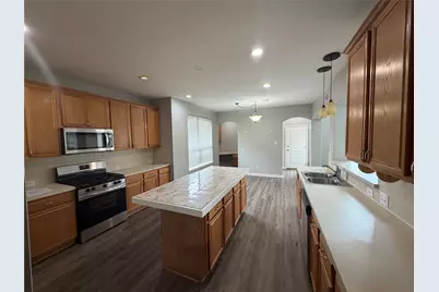 1055 Heathrow Drive, Frisco, TX 75036 - Photo 6