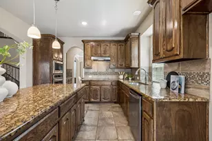 100 Spruce St, Red Oak, TX 75154 - Photo 1