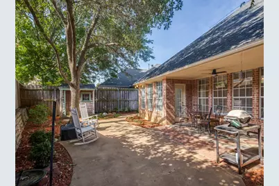 1117 Ellison Park Circle, Denton, TX 76205 - Photo 38