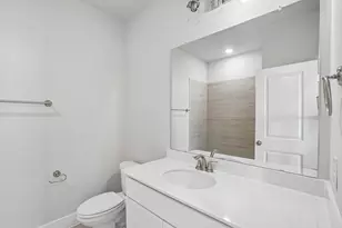 9301 Rolling Mdw Wy, Denton, TX 76207 - Photo 20