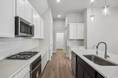 9301 Rolling Meadow Way, Denton, TX 76207 - Photo 14