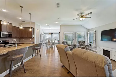 116 Kens Court, Pilot Point, TX 76258 - Photo 6