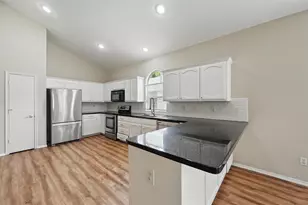7464 Maroon Dr, Fort Worth, TX 76120 - Photo 1