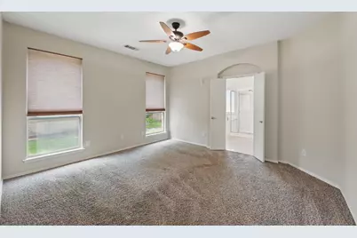 7464 Maroon Drive, Fort Worth, TX 76120 - Photo 6