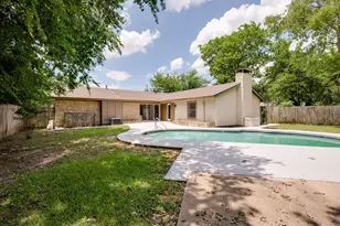 2518 Hightrail Dr, Carrollton, TX 75006 - Photo 16