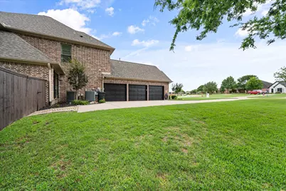 1510 Ashemore Court, Midlothian, TX 76065 - Photo 4