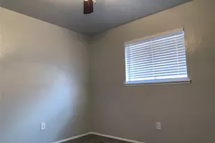 5260 Pruitt Dr, The Colony, TX 75056 - Photo 4
