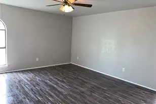 5260 Pruitt Dr, The Colony, TX 75056 - Photo 12