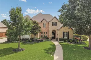 1400 Eleanor Rigby Ln, Mansfield, TX 76063 - Photo 2