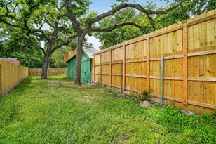 5469 Lake Granbury Trail, Granbury, TX 76048 - Photo 28