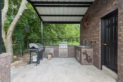 11167 Plainview Road, Krum, TX 76249 - Photo 36