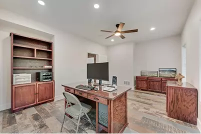 11167 Plainview Road, Krum, TX 76249 - Photo 32