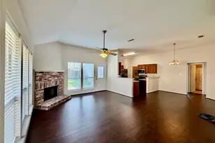 1302 Old Knoll Dr, Wylie, TX 75098 - Photo 4