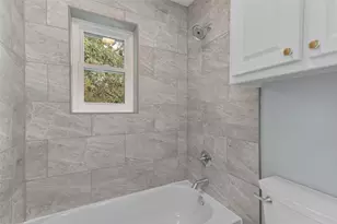 2002 Emerson Ln, Denton, TX 76209 - Photo 16