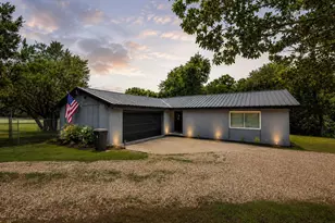 116 Wild Plum Ln, Whitney, TX 76692 - Photo 2