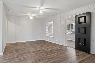 175 E Elm Street, Canton, TX 75103 - Photo 12