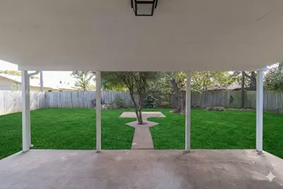 4924 Melinda Drive, Forest Hill, TX 76119 - Photo 14