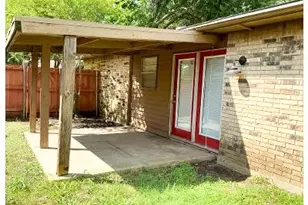 2833 Emberwood Dr, Garland, TX 75043 - Photo 14