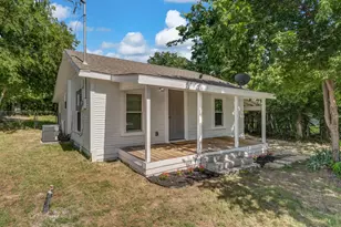 1220 N Rusk St, Weatherford, TX 76086 - Photo 1