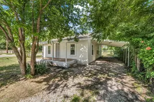 1220 N Rusk St, Weatherford, TX 76086 - Photo 2