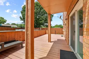 204 E Avenue D, Garland, TX 75040 - Photo 28