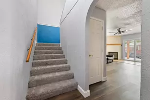 204 E Avenue D, Garland, TX 75040 - Photo 12