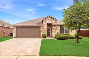 1929 Berrywood Dr, Royse City, TX 75189 - Photo 1