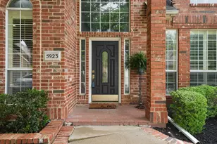 5923 La Cumbre Dr, McKinney, TX 75072 - Photo 2
