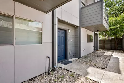 1815 Browder Street #E, Dallas, TX 75215 - Photo 6