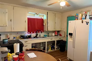 110 Yorke St, Mt Pleasant, TX 75455 - Photo 16
