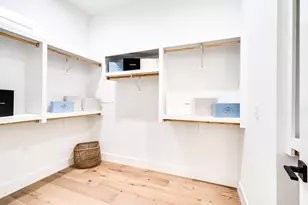 4208 Live Oak St, Dallas, TX 75204 - Photo 18