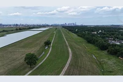 4503 Mexicana Road, Dallas, TX 75212 - Photo 34