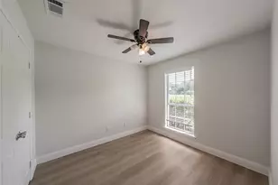 4503 Mexicana Rd, Dallas, TX 75212 - Photo 18