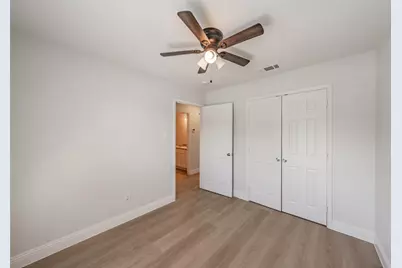 4503 Mexicana Road, Dallas, TX 75212 - Photo 20