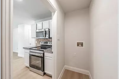 4503 Mexicana Road, Dallas, TX 75212 - Photo 6