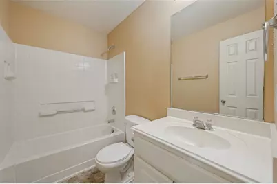 7806 Quiet Waters Drive, Arlington, TX 76016 - Photo 22