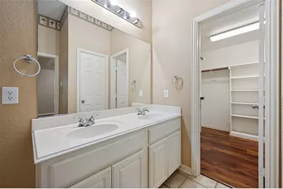 7806 Quiet Waters Drive, Arlington, TX 76016 - Photo 20