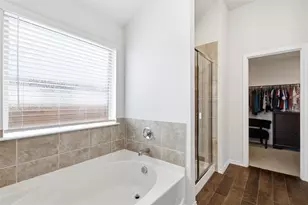 1016 Eastland Ln, Aubrey, TX 76227 - Photo 10