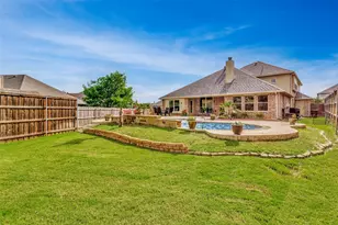 1012 Sandy Hill Rd, Burleson, TX 76028 - Photo 28