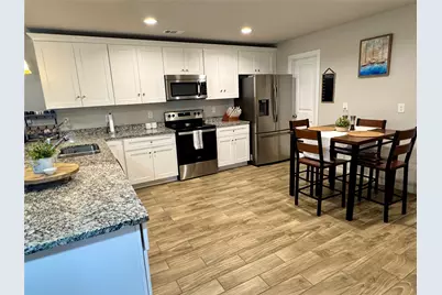 124 Oakwood Street, Chico, TX 76431 - Photo 6