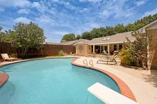 2253 Farrington Ln, Hurst, TX 76054 - Photo 28