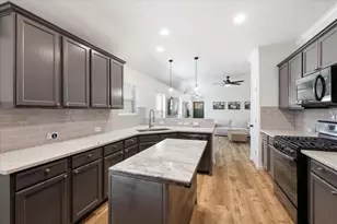12249 Walden Wood Dr, Fort Worth, TX 76244 - Photo 8