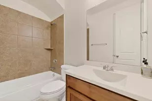 6819 St Francis Ct, Irving, TX 75039 - Photo 12