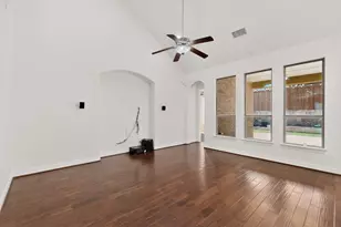 6819 St Francis Ct, Irving, TX 75039 - Photo 4