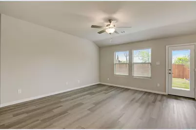 240 Teton Street, Greenville, TX 75402 - Photo 12