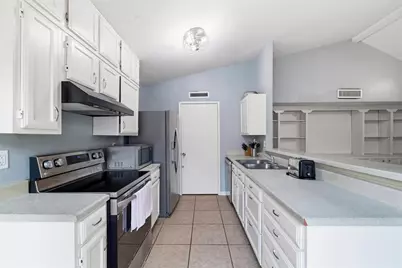 7254 Pineberry Road, Dallas, TX 75249 - Photo 10